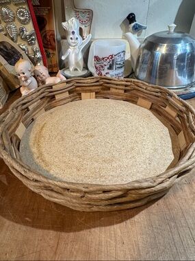 Pyrex Woven Round Serving Basket - Natural Brown